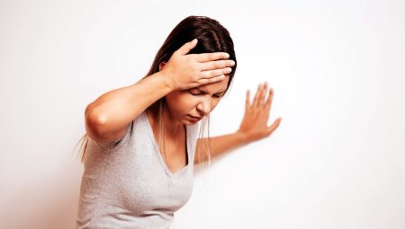 Baş Dönmesi Neden Olur, Baş Dönmesi Nasıl Tedavi Edilir? Uzmanlar baş dönmesi ve sebepleri hakkında açıklama yaptı. 