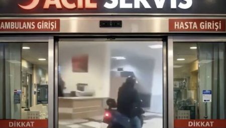 Motorla Acil Servise Girdi, Hekim Birliği Sendikası, “Kabul Edilemez!”